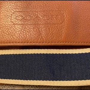 Coach Heritage Cognac brown shoulder Bag F70556